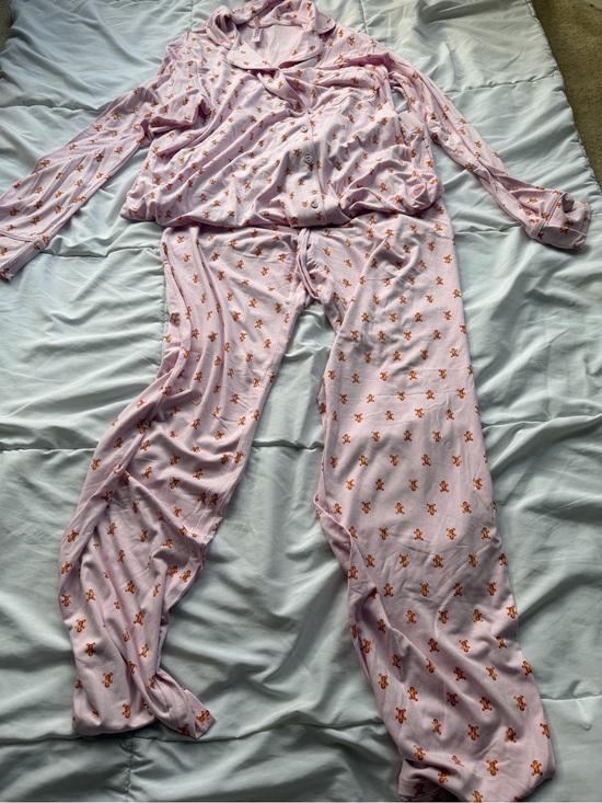 SKIMS Other - SKIMS Pink Gingerbread-Print Pajama Set